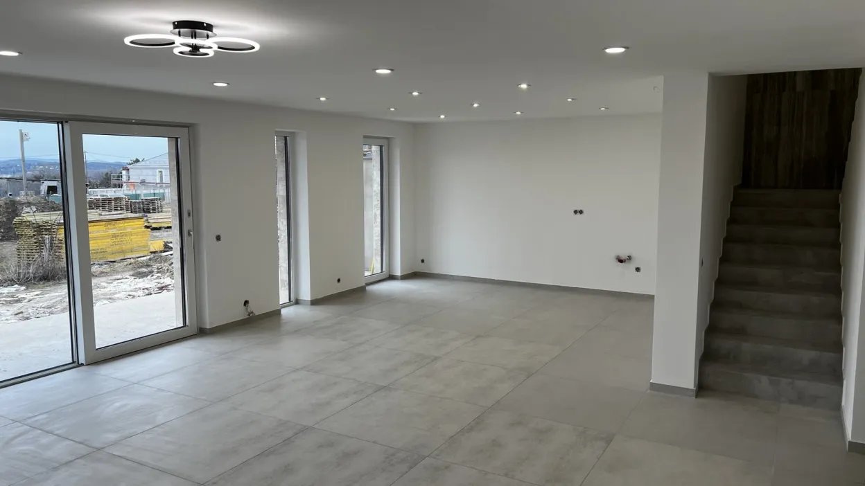 Új építésű panorámás ikerház Balatonfüreden 7. kép