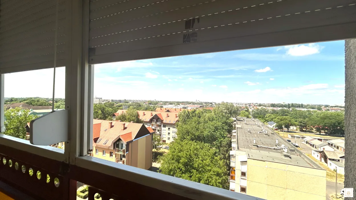 Kiadó 2 szobás, erkélyes, teljesen felújított, bútorozott 22. kép